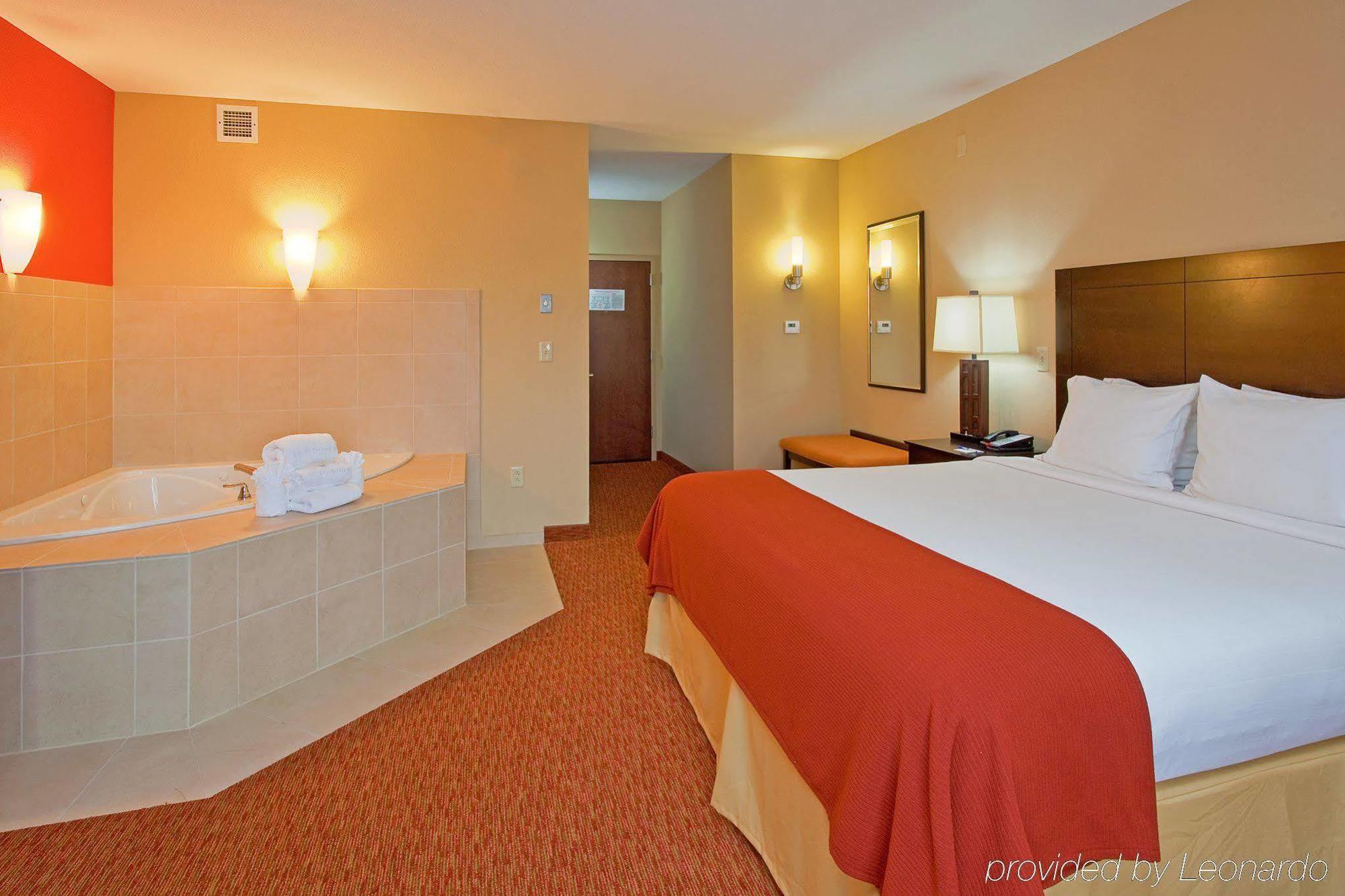 Holiday Inn Express Hotel & Suites Chattanooga Downtown By Ihg Extérieur photo
